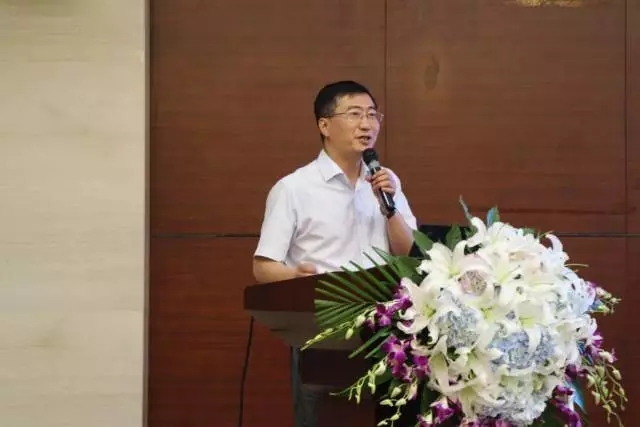 004四川省農業廳疫控中心周明忠主任.jpg 004四川省農業廳疫控中心周明忠主任.jpg