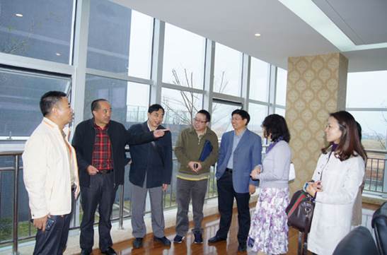 clip_image004.jpg 說明: E:\畜科\會議報道\20141027四川科創(chuàng)飼料產業(yè)技術研究院會議報道\news-02.jpg