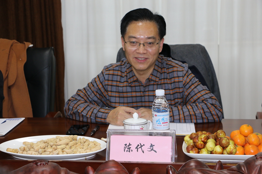 news04.jpg news04.jpg