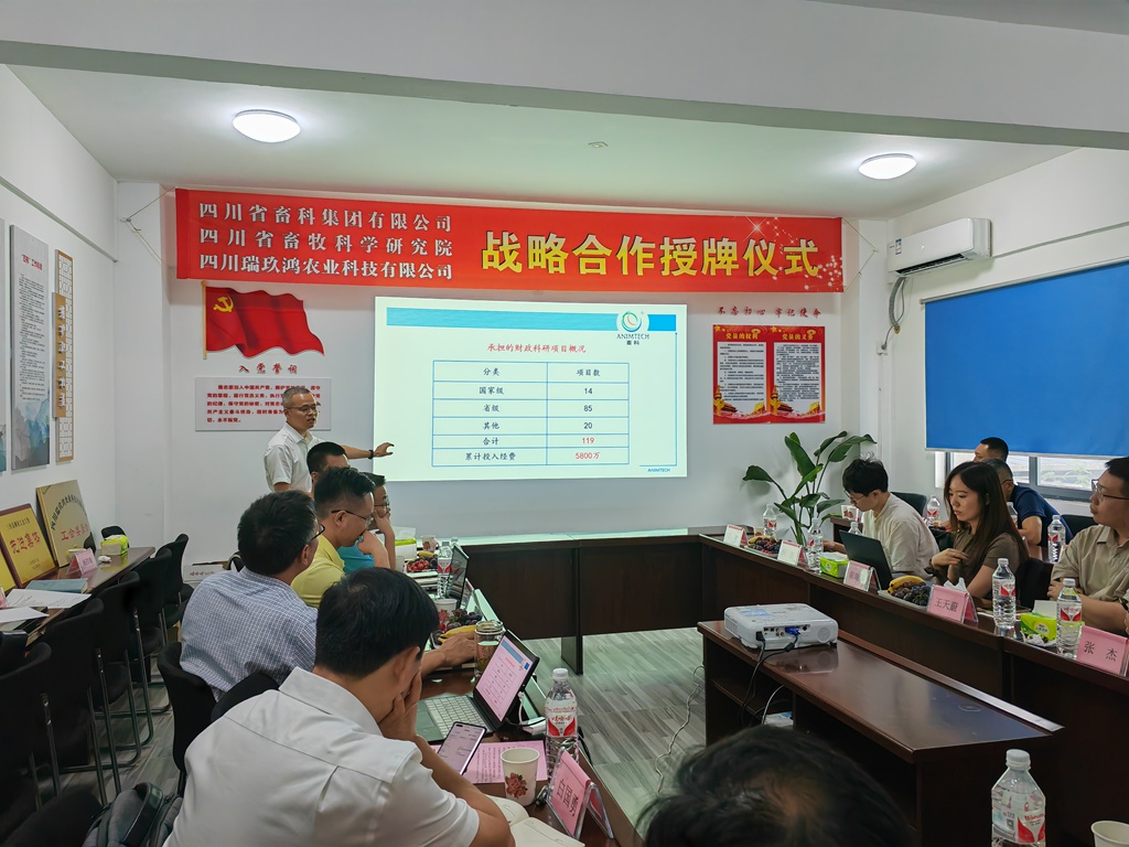 news006.jpg news006.jpg